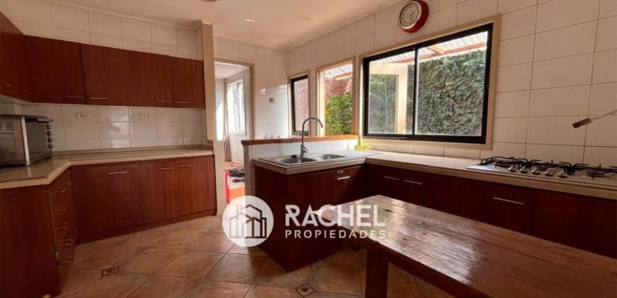 LINDA CASA EN VENTA SECTOR PABLO NERUDA