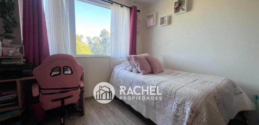 SE ARRIENDA MODERNA CASA CON QUINCHO