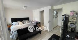 SE ARRIENDA MODERNA CASA CON QUINCHO