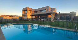 SE VENDE ESPECTACULAR CASA MEDITERRÁNEA EN CONDOMINIO SECTOR PONIENTE