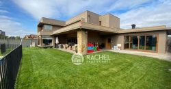 SE VENDE ESPECTACULAR CASA MEDITERRÁNEA EN CONDOMINIO SECTOR PONIENTE