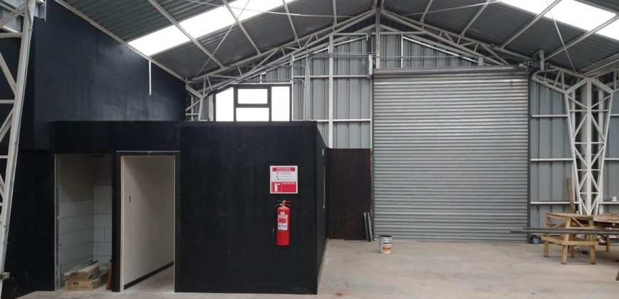 ARRENDAMOS AMPLIAS BODEGAS EN SALIDA SUR, SECTOR LICANCO TEMUCO