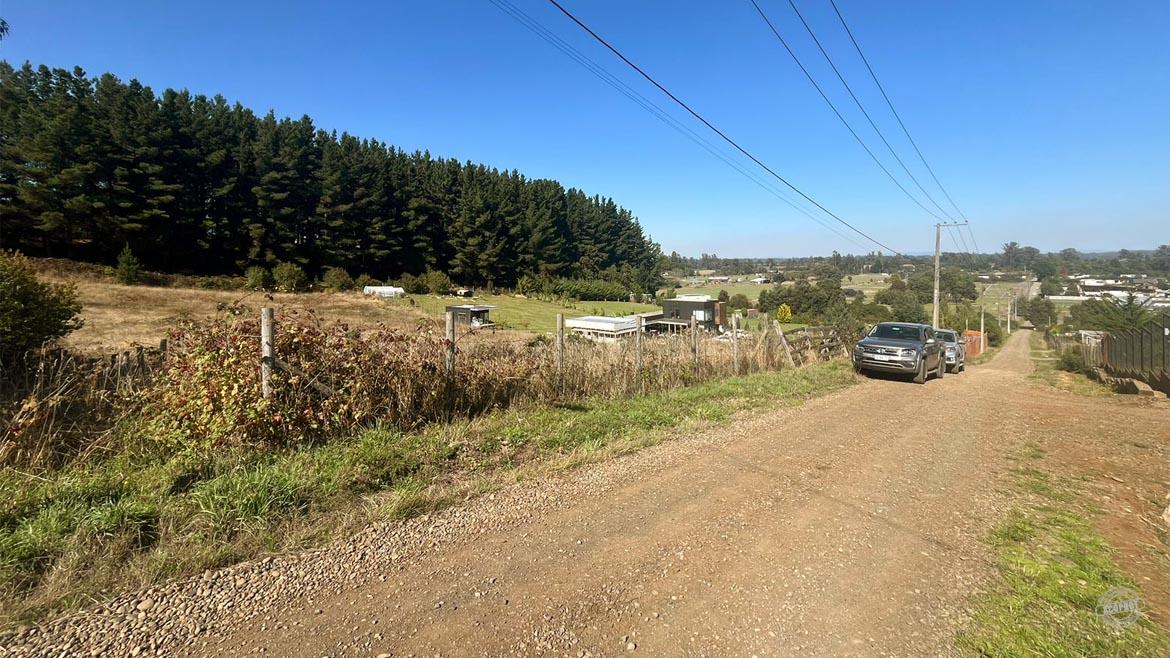 Vendemos parcela en tranquilo condominio Vendemos parcela en tranquilo condominio