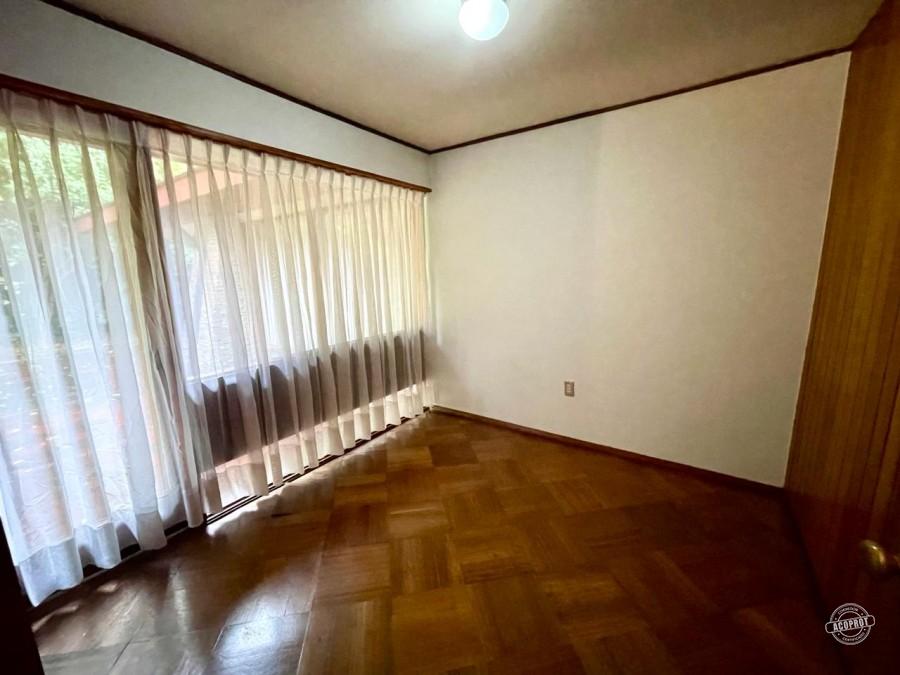 Linda Casa Ubicada En Pasaje Lorena, Próxima Av. Alemania