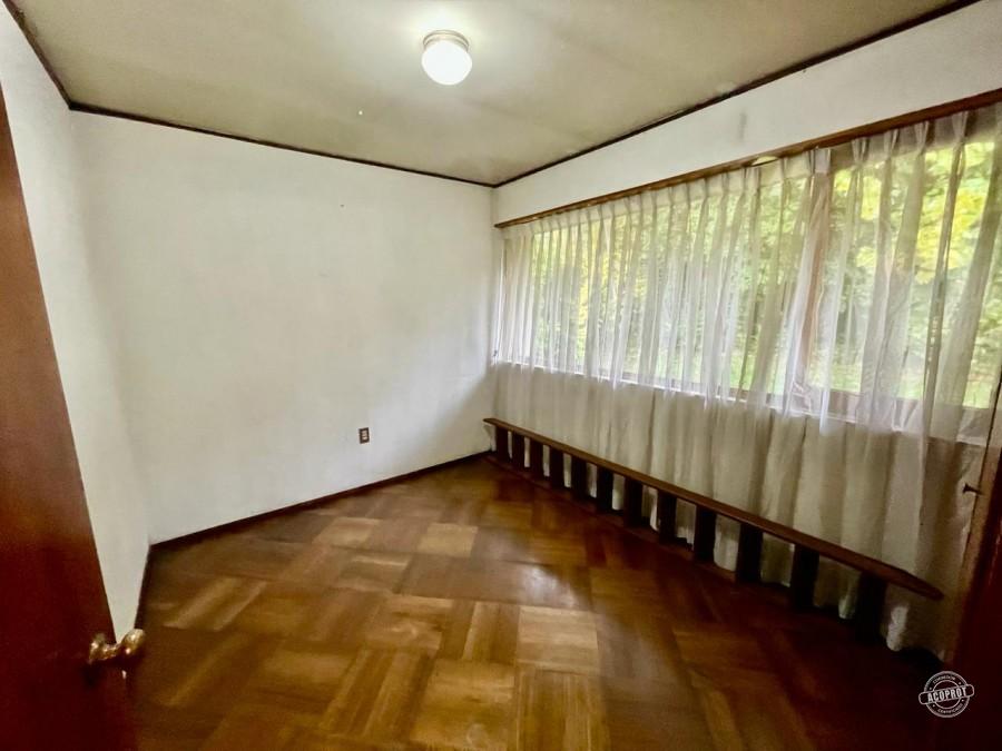 Linda Casa Ubicada En Pasaje Lorena, Próxima Av. Alemania