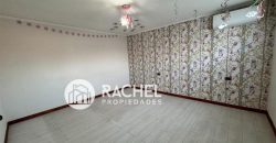 EN VENTA AMPLIA PROPIEDAD REMODELADA