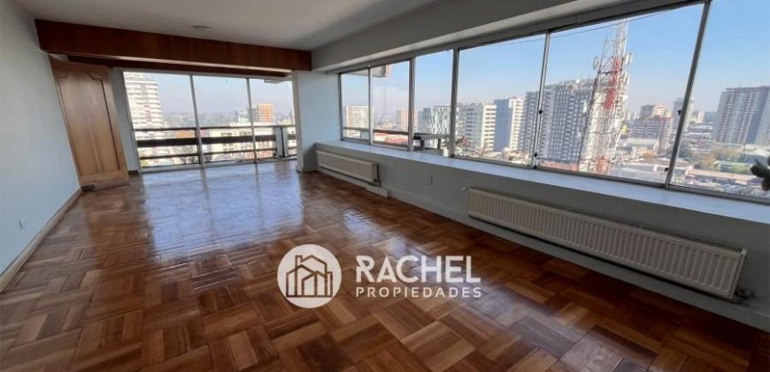 SE ARRIENDA GRAN DEPTO CON HERMOSAS VISTAS