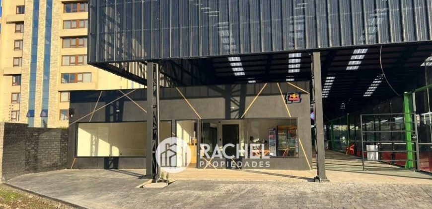 SE ARRIENDA EXCELENTE LOCAL COMERCIAL