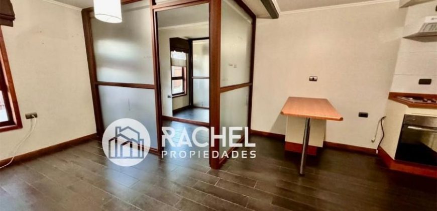 EN VENTA AMPLIA PROPIEDAD REMODELADA