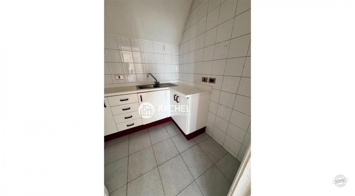 SE VENDE EXCELENTE DEPARTAMENTO CONDOMINIO PLAZA HOCHSTETTER