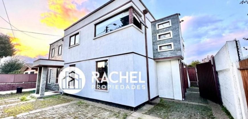 EN VENTA AMPLIA PROPIEDAD REMODELADA