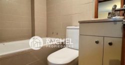 EN VENTA AMPLIA PROPIEDAD REMODELADA