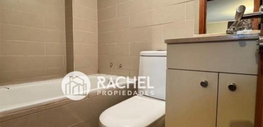 EN VENTA AMPLIA PROPIEDAD REMODELADA