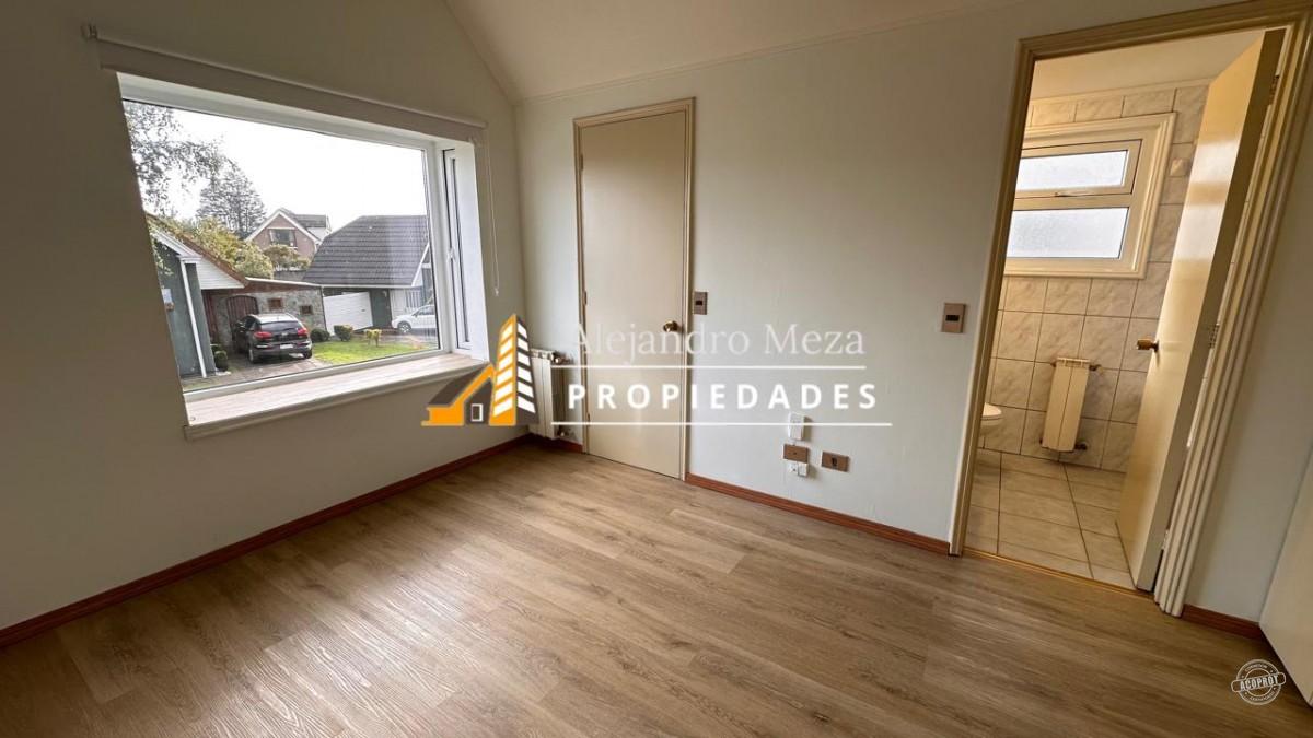 SE VENDE HERMOSA CASA EN SECTOR LOMAS DE MIRASUR