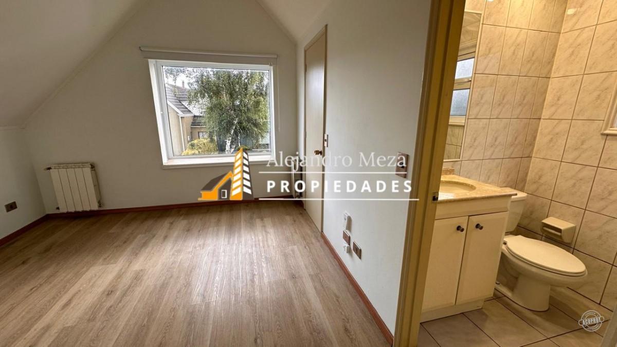 SE VENDE HERMOSA CASA EN SECTOR LOMAS DE MIRASUR