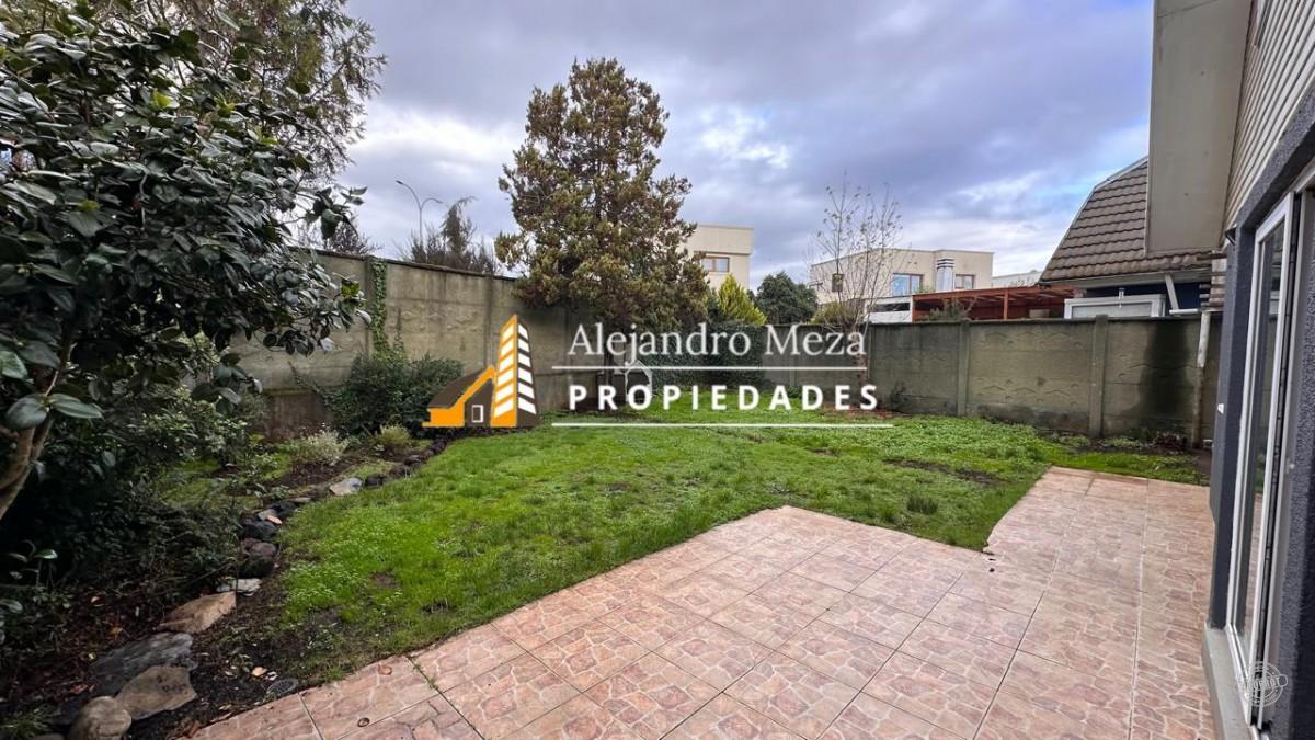 SE VENDE HERMOSA CASA EN SECTOR LOMAS DE MIRASUR