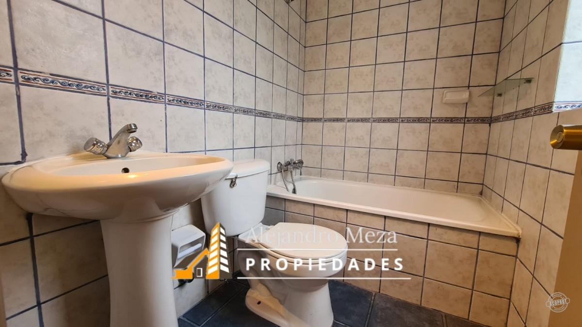 SE VENDE LINDA CASA EN CONDOMINIO PORTAL DEL MAIPO