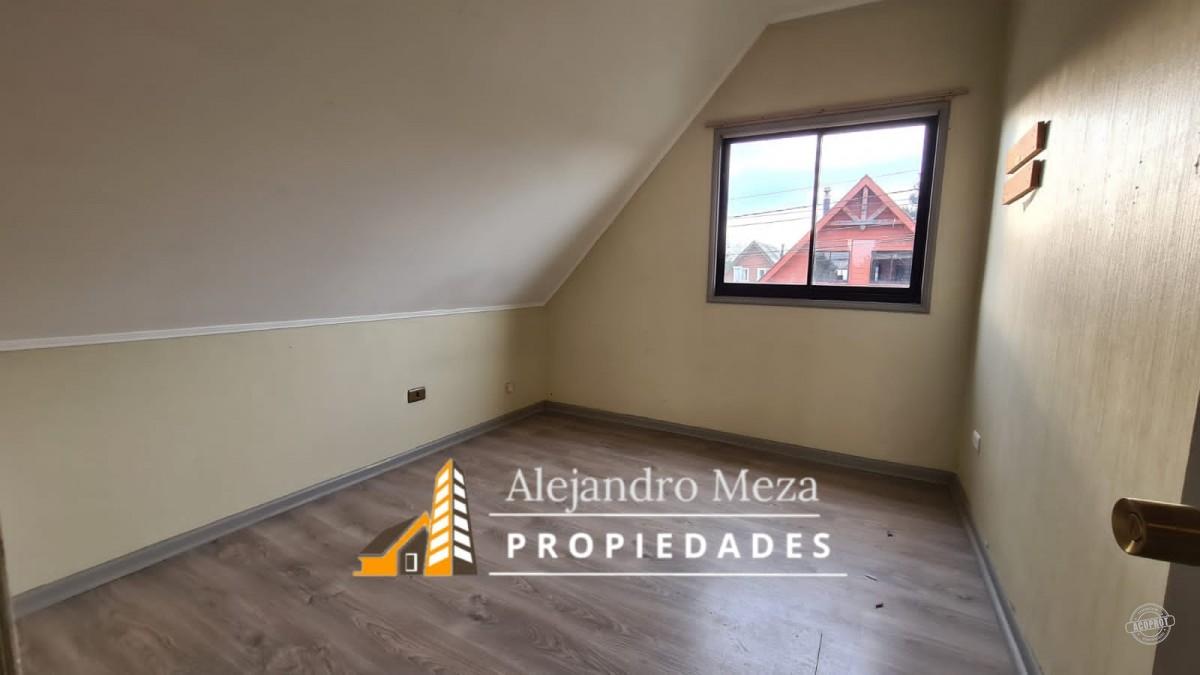 SE VENDE LINDA CASA EN CONDOMINIO PORTAL DEL MAIPO