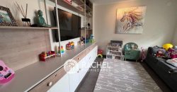 SE VENDE PRECIOSA CASA CON EXCELENTE MANTENCION EN CONDOMINIO CERRADO