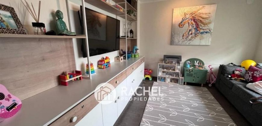 SE VENDE PRECIOSA CASA CON EXCELENTE MANTENCION EN CONDOMINIO CERRADO