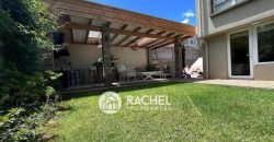 SE VENDE PRECIOSA CASA CON EXCELENTE MANTENCION EN CONDOMINIO CERRADO