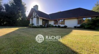 GRAN CASA EN VENTA CONDOMINIO “LOS CANTAROS”