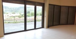 Arrendamos local en Edificio Centro Mayor con GC incluidos