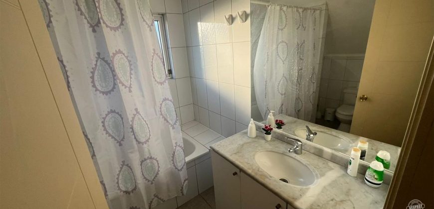 Vendemos amplia casa en Barrio Inglés