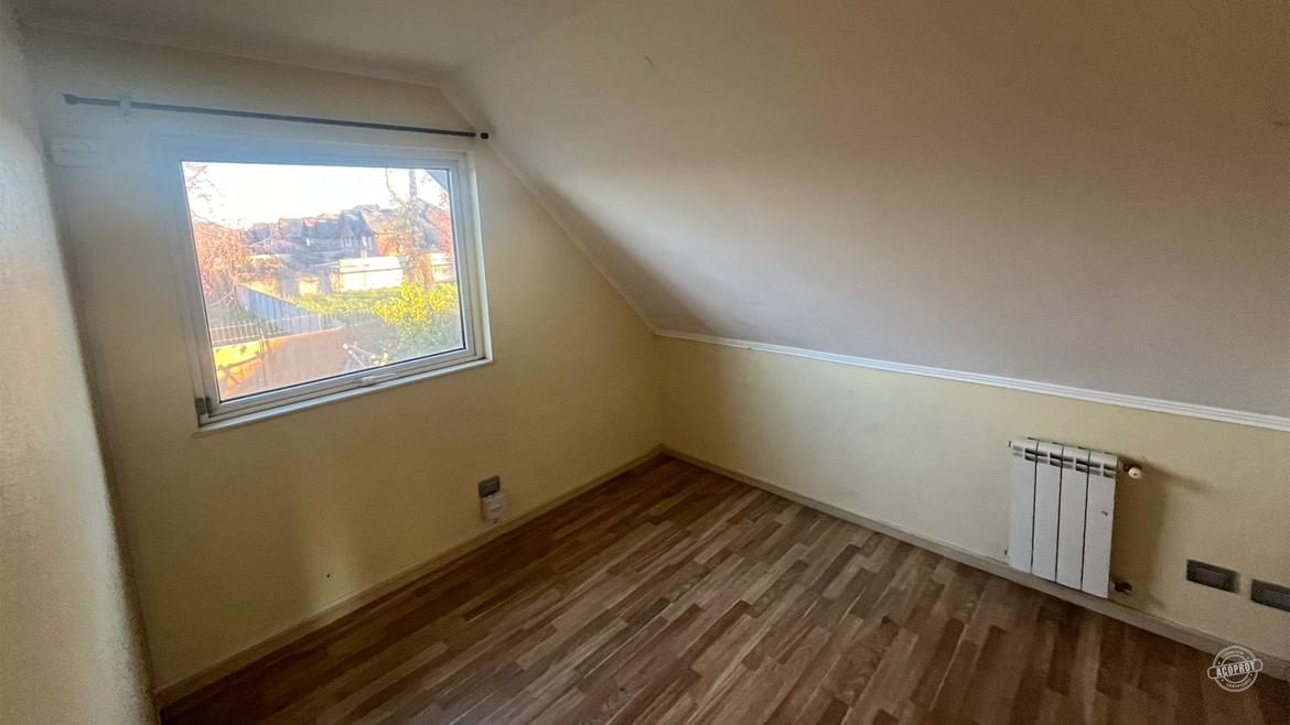 Vendemos amplia casa en Barrio Inglés