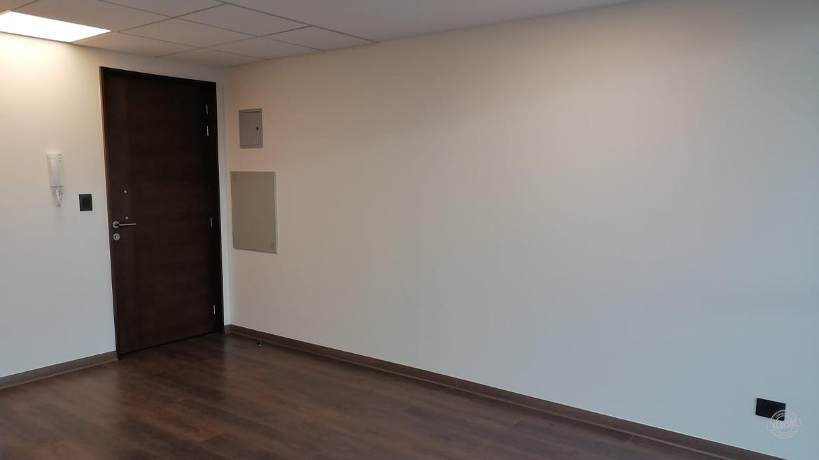 Arrendamos oficina en Edificio K Business Center