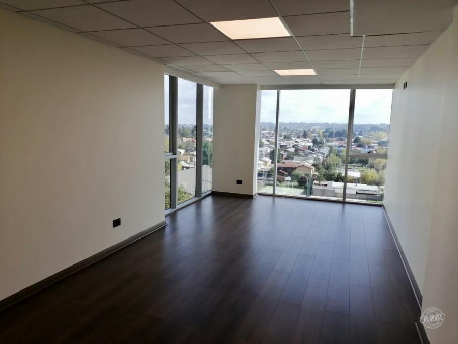 Vendemos amplia oficina en Edificio K Business