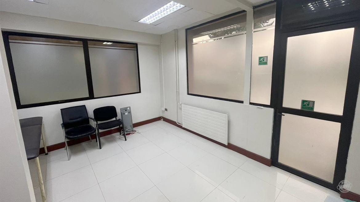 Arrendamos amplio local comercial en Centro de Especialidades Médicas Dinamarca
