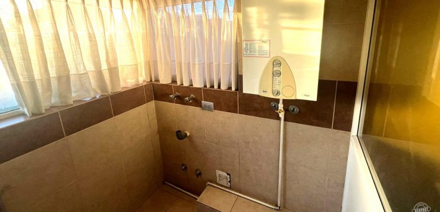 Vendemos amplia casa en Barrio Inglés