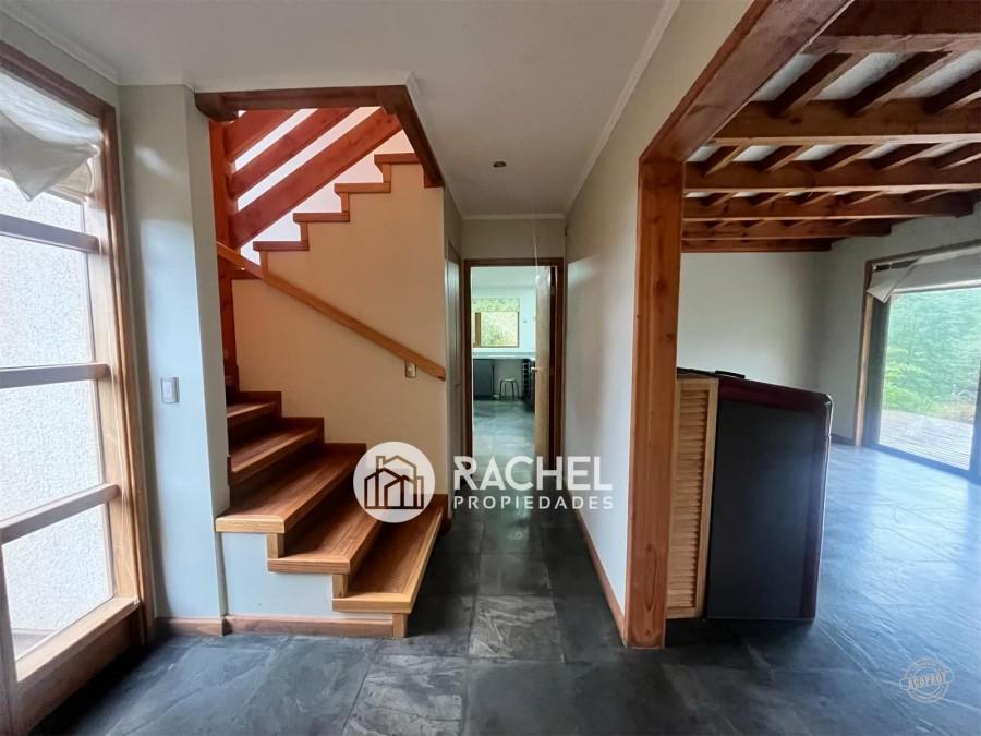 SE ARRIENDA HERMOSA CASA EN CONDOMINIO LOMAS DEL CARMEN