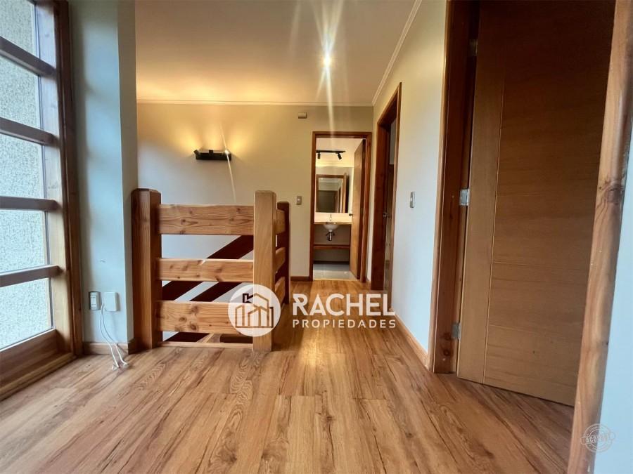 SE ARRIENDA HERMOSA CASA EN CONDOMINIO LOMAS DEL CARMEN