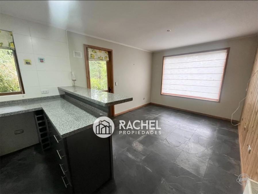 SE ARRIENDA HERMOSA CASA EN CONDOMINIO LOMAS DEL CARMEN