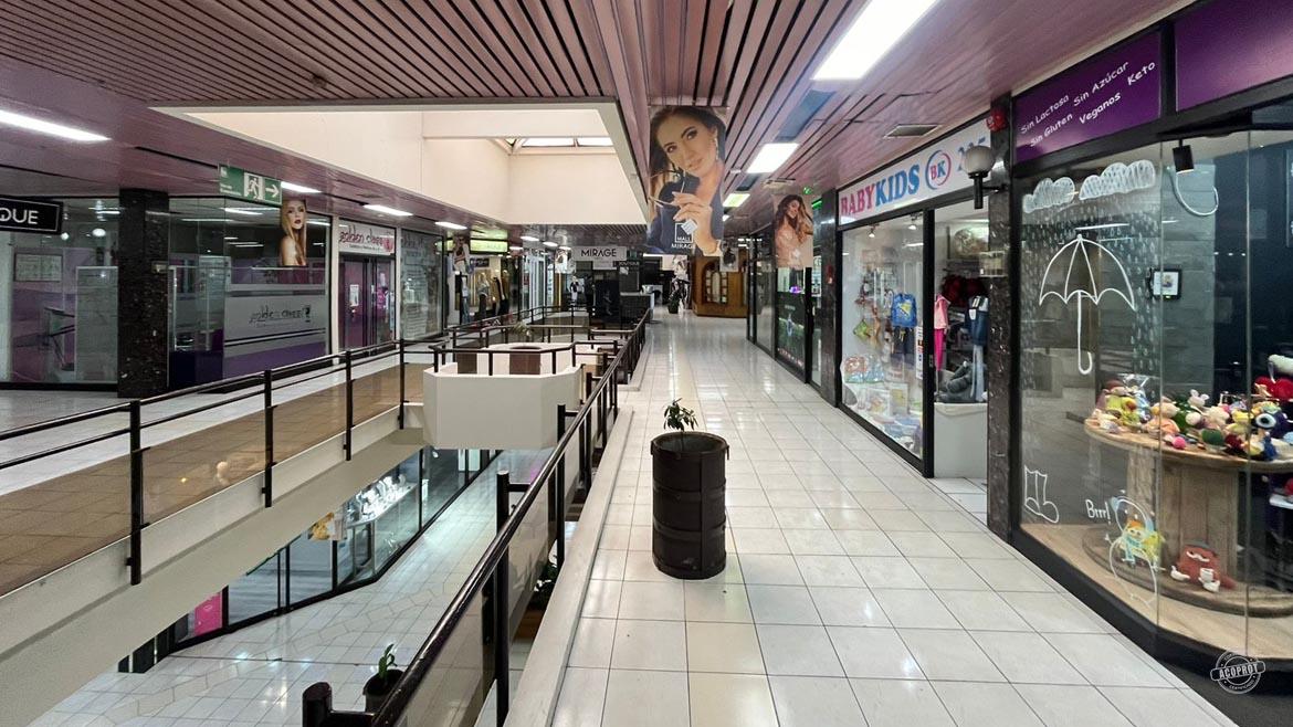 Arrendamos local comercial en Mall Mirage