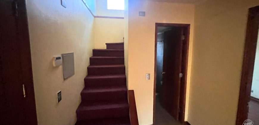 Vendemos amplia casa en Barrio Inglés