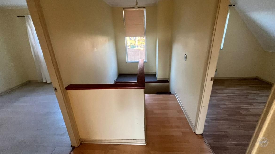 Vendemos amplia casa en Barrio Inglés