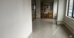 Arrendamos gran local comercial en excelente ubicación