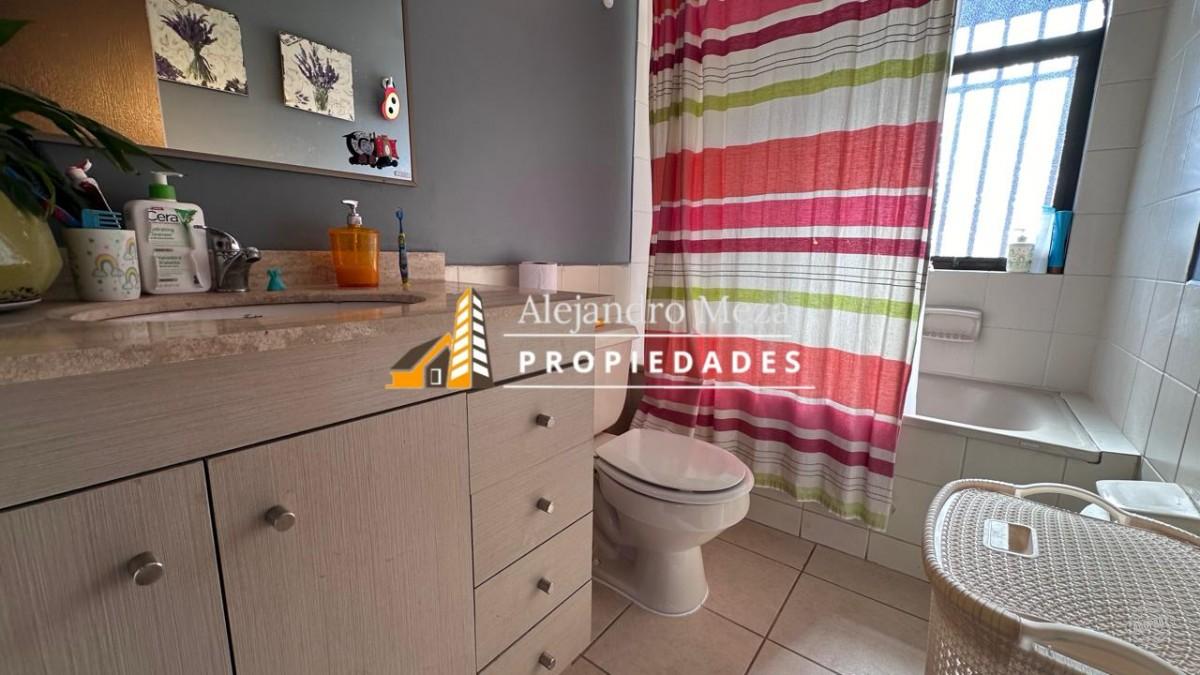 SE VENDE LINDA CASA EN VILLA BAYONA DE TEMUCO