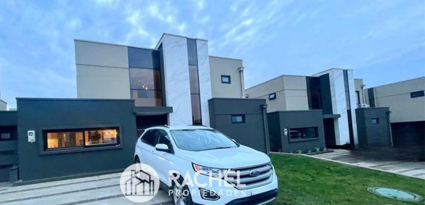 SE VENDE HERMOSA CASA AMPLIADA – CONDOMINIO BELO HORIZONTE