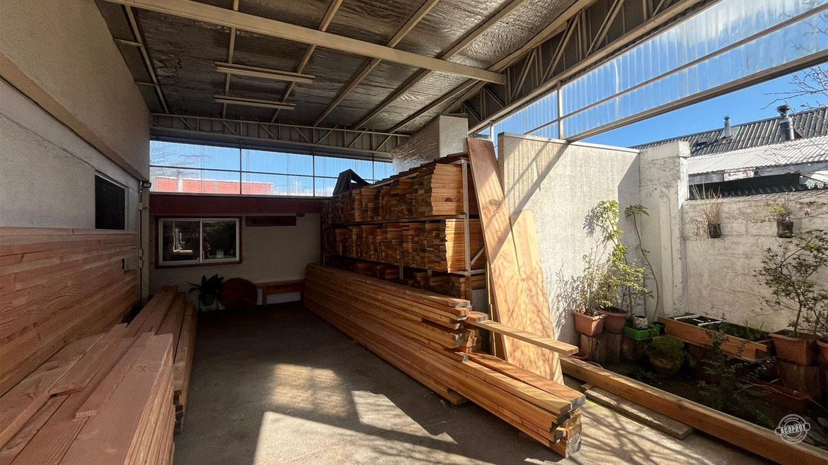 Vendemos casa esquina a pasos de Caupolicán