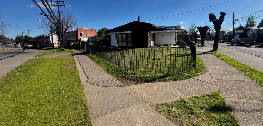 Vendemos casa esquina a pasos de Caupolicán