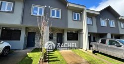SE ARRIENDA CASA ESTILO TOWNHOUSE DENTRO DE CONDOMINIO