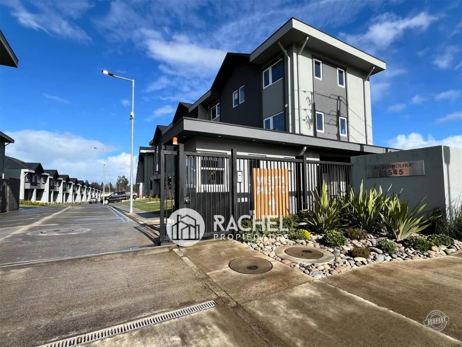 SE ARRIENDA CASA ESTILO TOWNHOUSE DENTRO DE CONDOMINIO