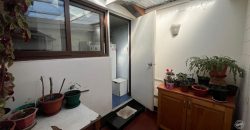 Vendemos casa esquina a pasos de Caupolicán
