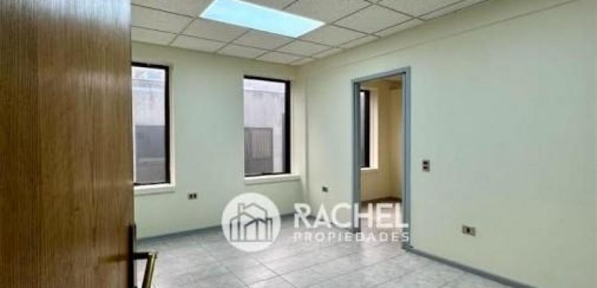 VENTA LUMINOSA OFICINA EN TORRE CAMPANARIO SECTOR CENTRO TEMUCO
