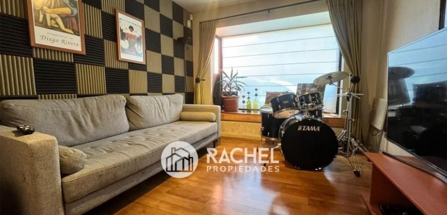 SE VENDE AMPLIA CASA DE 4D EN CONDOMINIO-CALLE FRANCIA