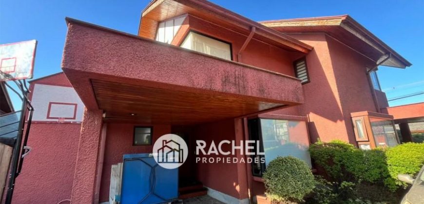 SE VENDE AMPLIA CASA DE 4D EN CONDOMINIO-CALLE FRANCIA
